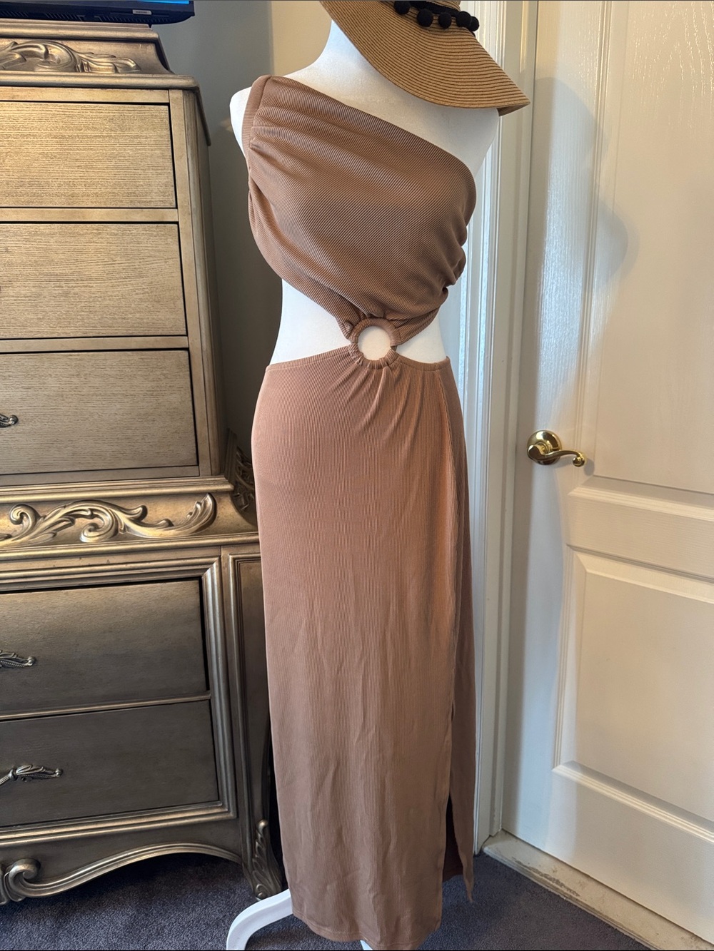 One-Shoulder Cutout Maxi Dress in Camel